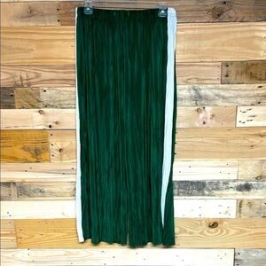 Silence + Noise size S Green with White Stripe Down Sides Pleated Elastic Pants